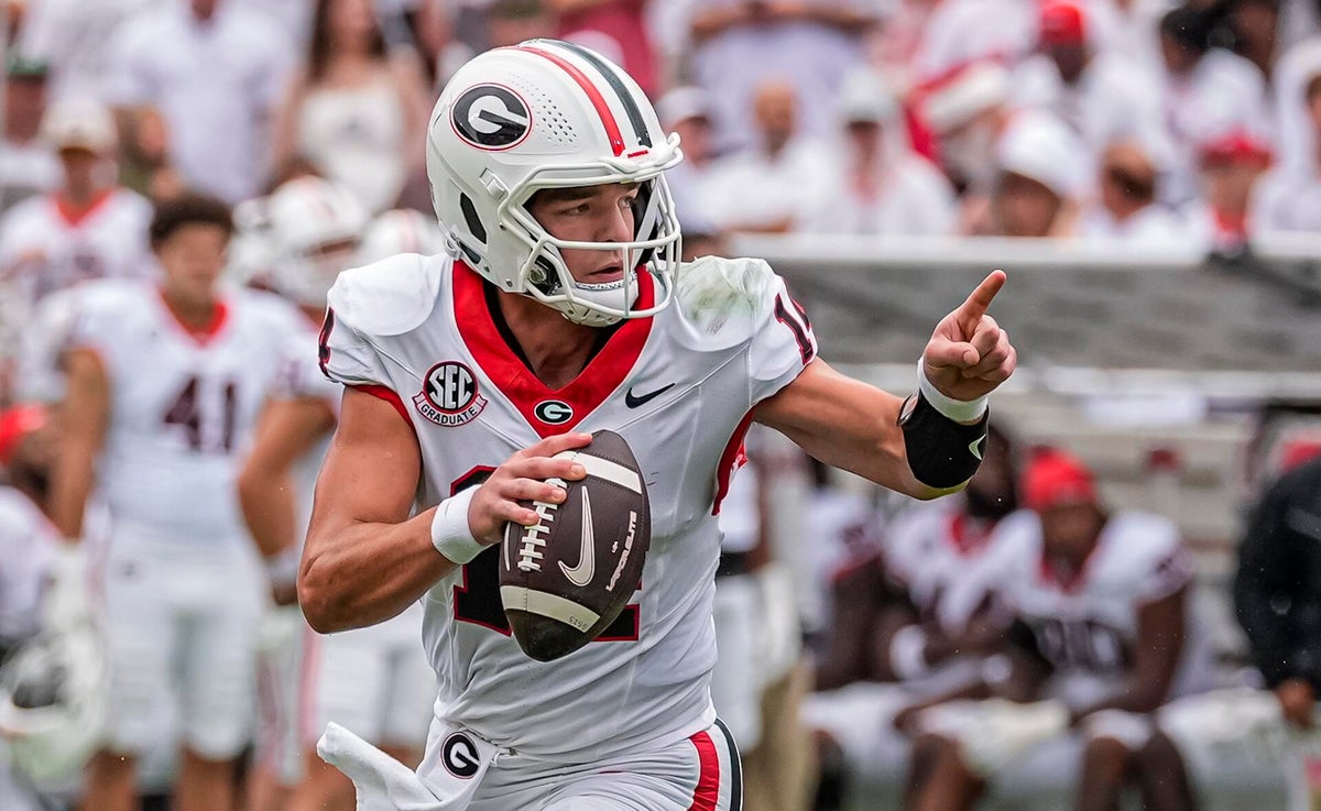NCAA Football: Western Kentucky at Georgia