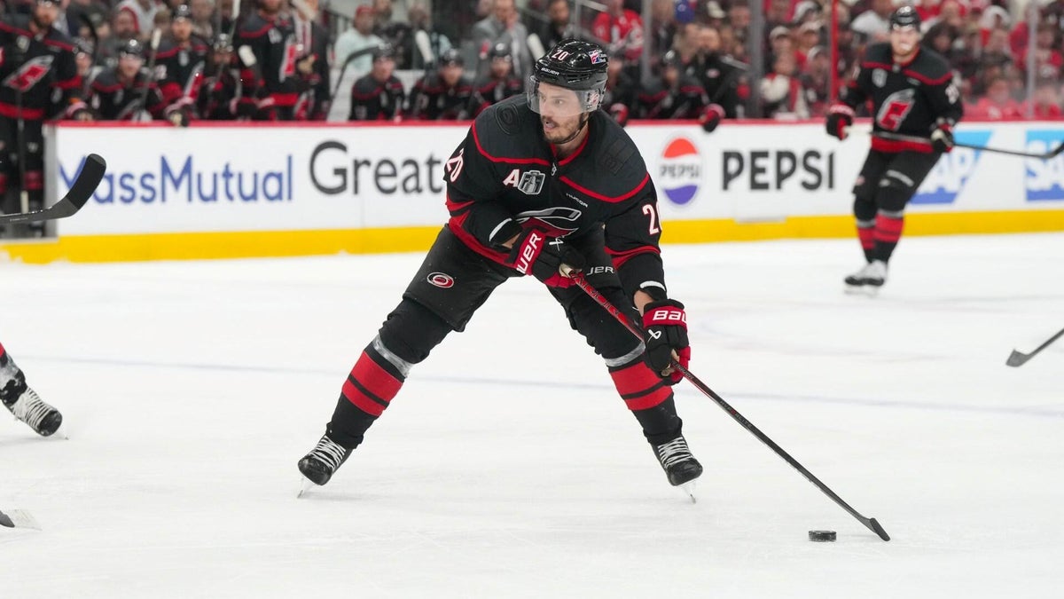 sebastian-aho-cbs