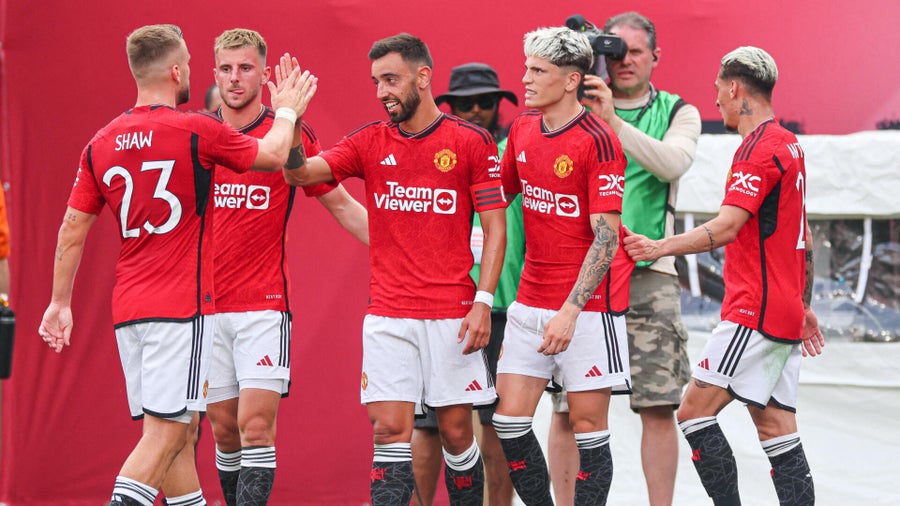 Expert's best bets for Sunday, Oct. 25 include Manchester United vs. Bournemouth in Premier League
