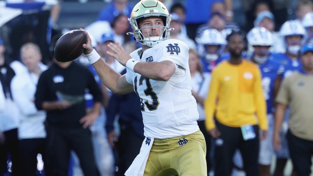 c-j-carr-notre-dame-imagn-images