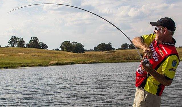 5 Simple Ways To Catch Fall Bass