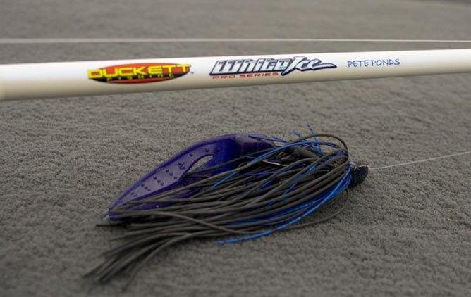 Duckett White Ice 7 3 Heavy Action Rod Review Wired2fish Com