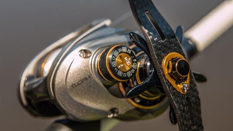 custom fishing reel upgrades Lew's Lite 300 Spinning A strong yet lightweight option Custom Spooling A Fishing Rod