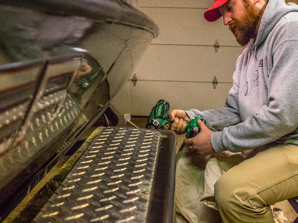 How to Polish Diamond Plate on Boat Trailers
